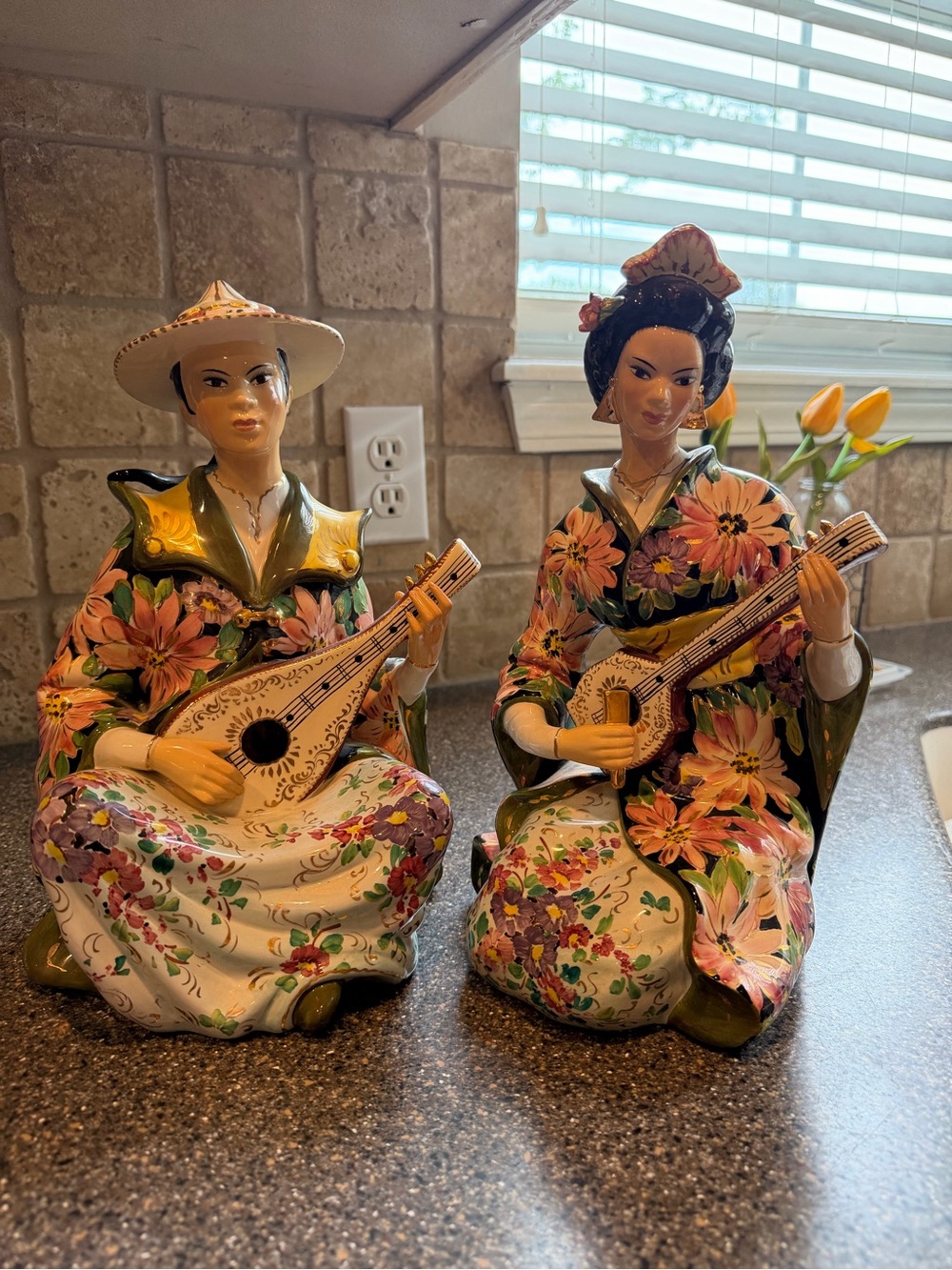 Vintage Liani Italy Ceramic Musician Figurine Pair 207A 207B Hand Painted